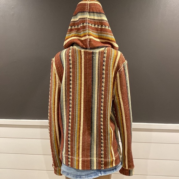 Beautiful Aztec hoodie size S - Picture 6 of 6